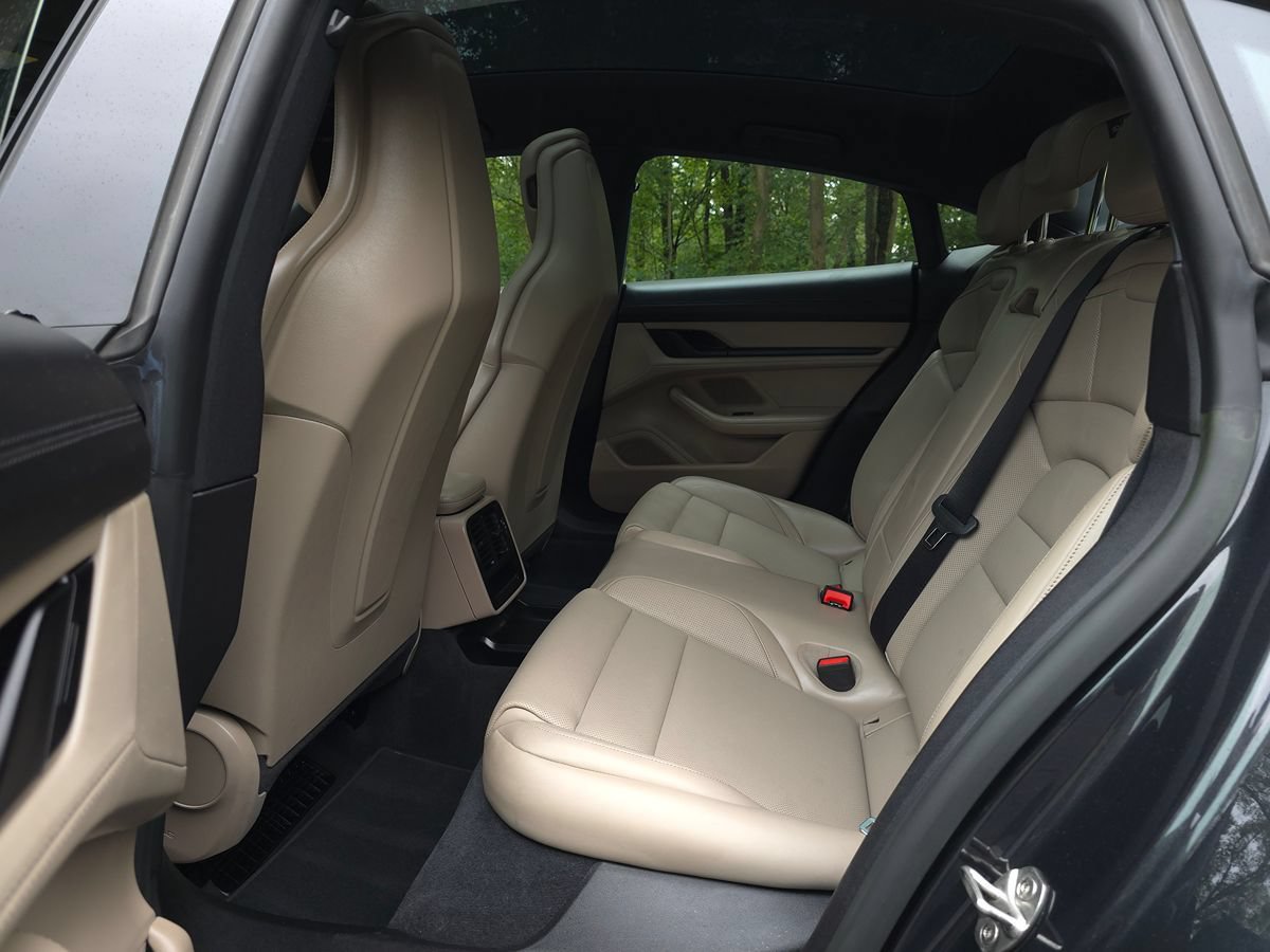 Used 2023 Porsche Taycan w/ Premium Package RWD image 14