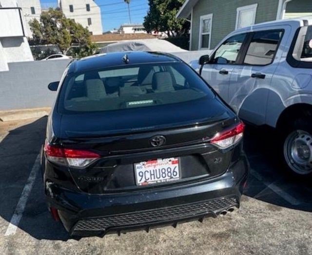 Certified 2022 Toyota Corolla SE w/ Carpet Mat Package (TMS) FWD image 2