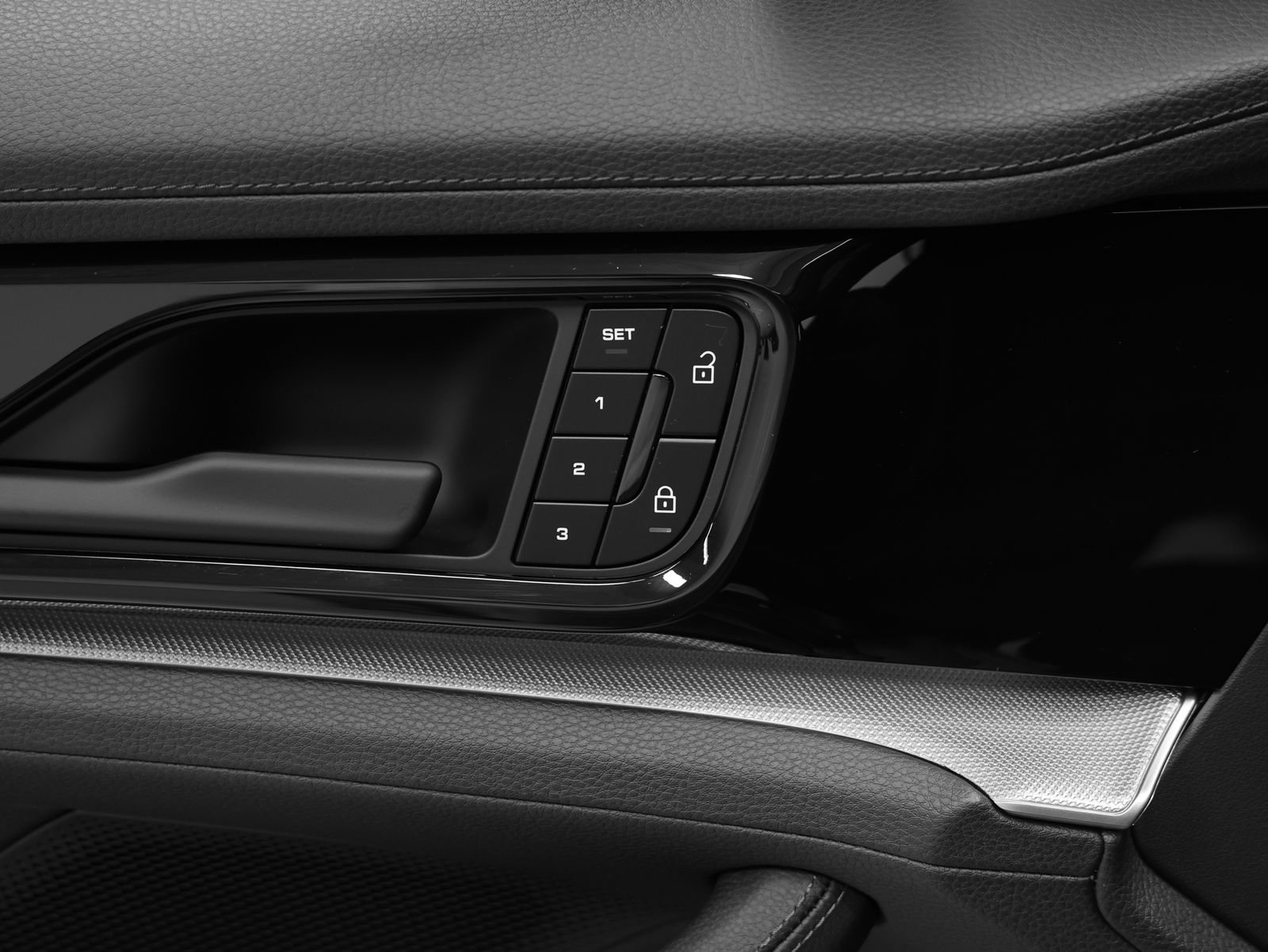 New 2026 Porsche Panamera 4 AWD/4WD image 27