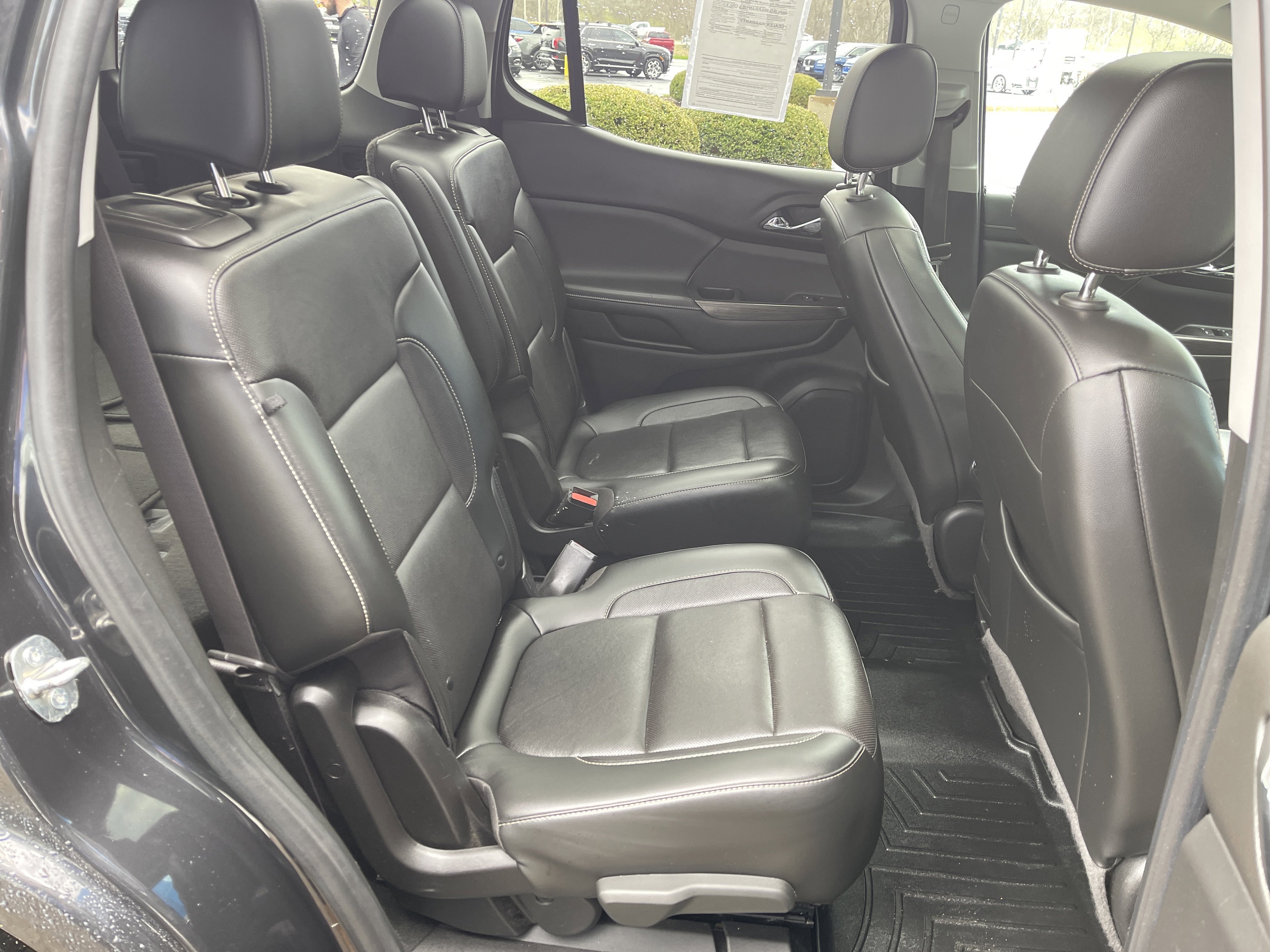 Used 2020 GMC Acadia SLT image 39