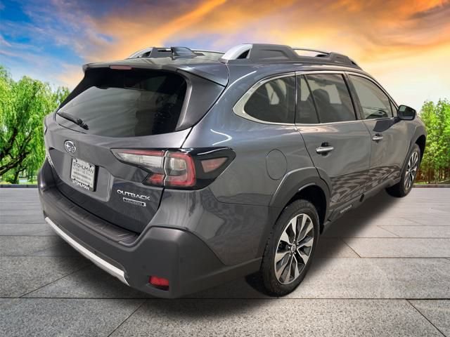 New 2025 Subaru Outback Touring image 4