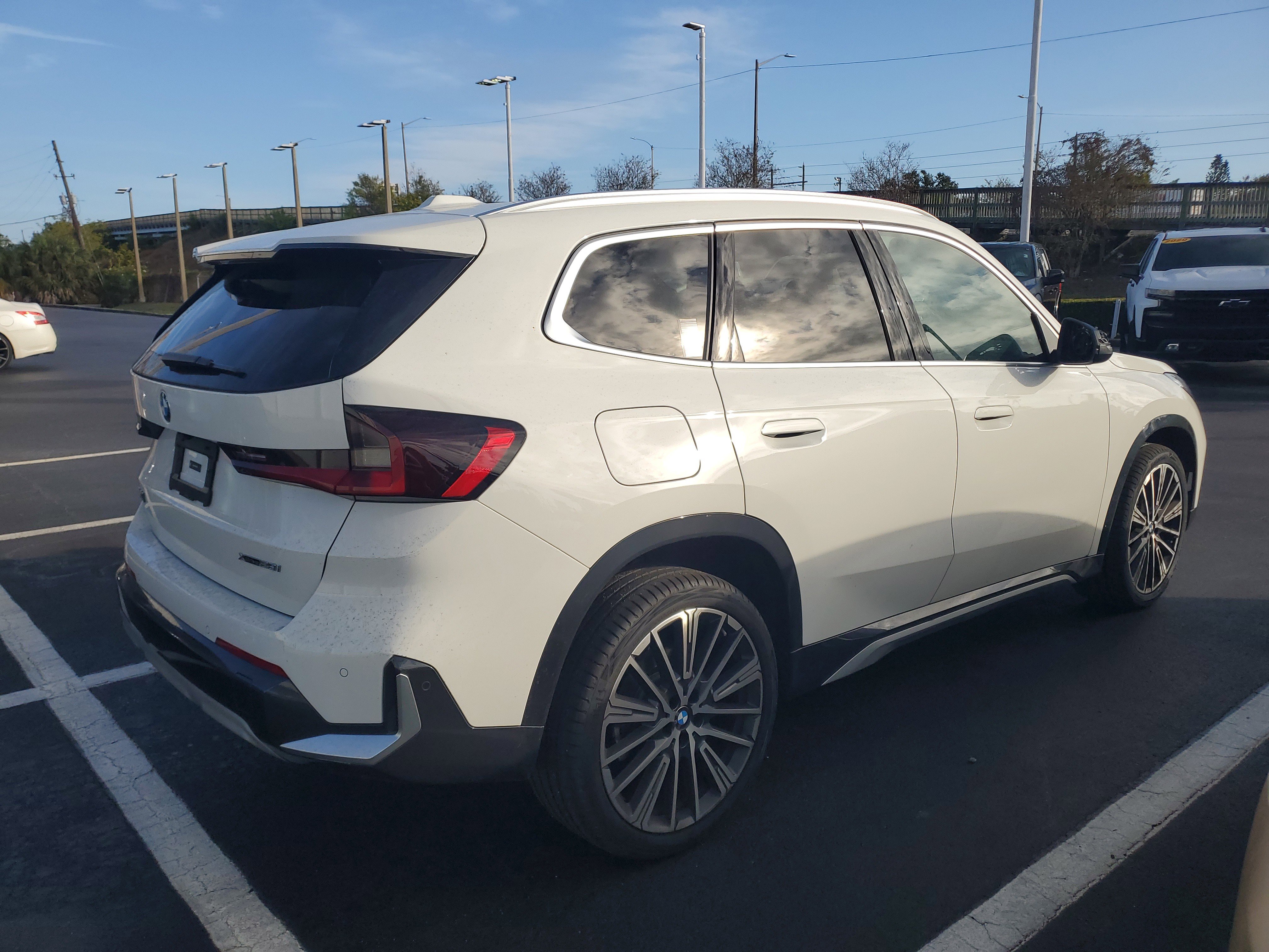 Used 2024 BMW X1 xDrive28i w/ Convenience Package image 3