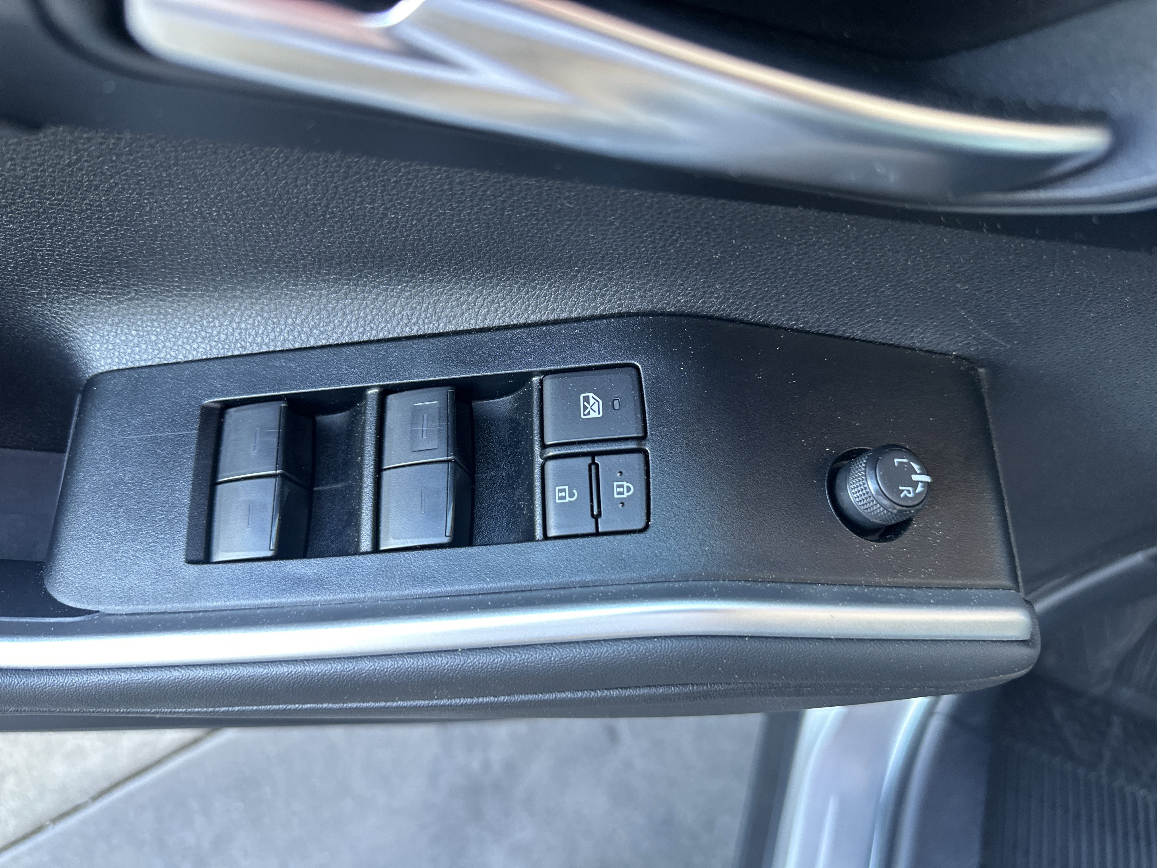 Certified 2025 Toyota Highlander XSE AWD/4WD image 27