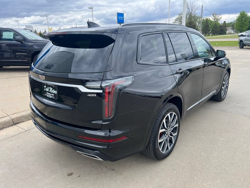 Used 2025 Cadillac XT6 Sport w/ Platinum Package AWD/4WD image 8