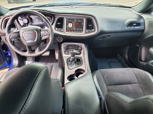 Certified 2022 Dodge Challenger GT w/ Plus Package AWD/4WD image 6