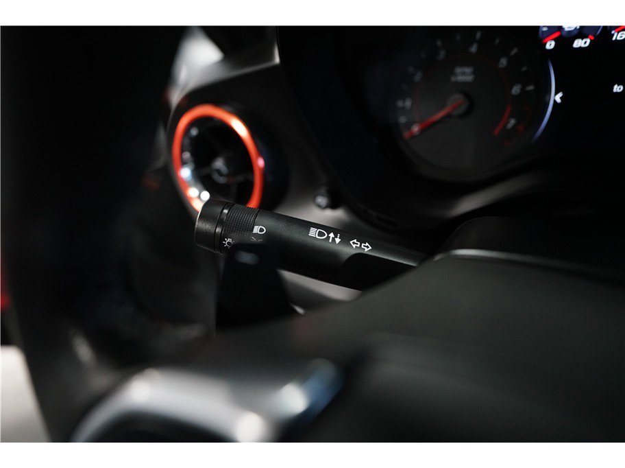 Used 2019 Chevrolet Camaro SS image 21