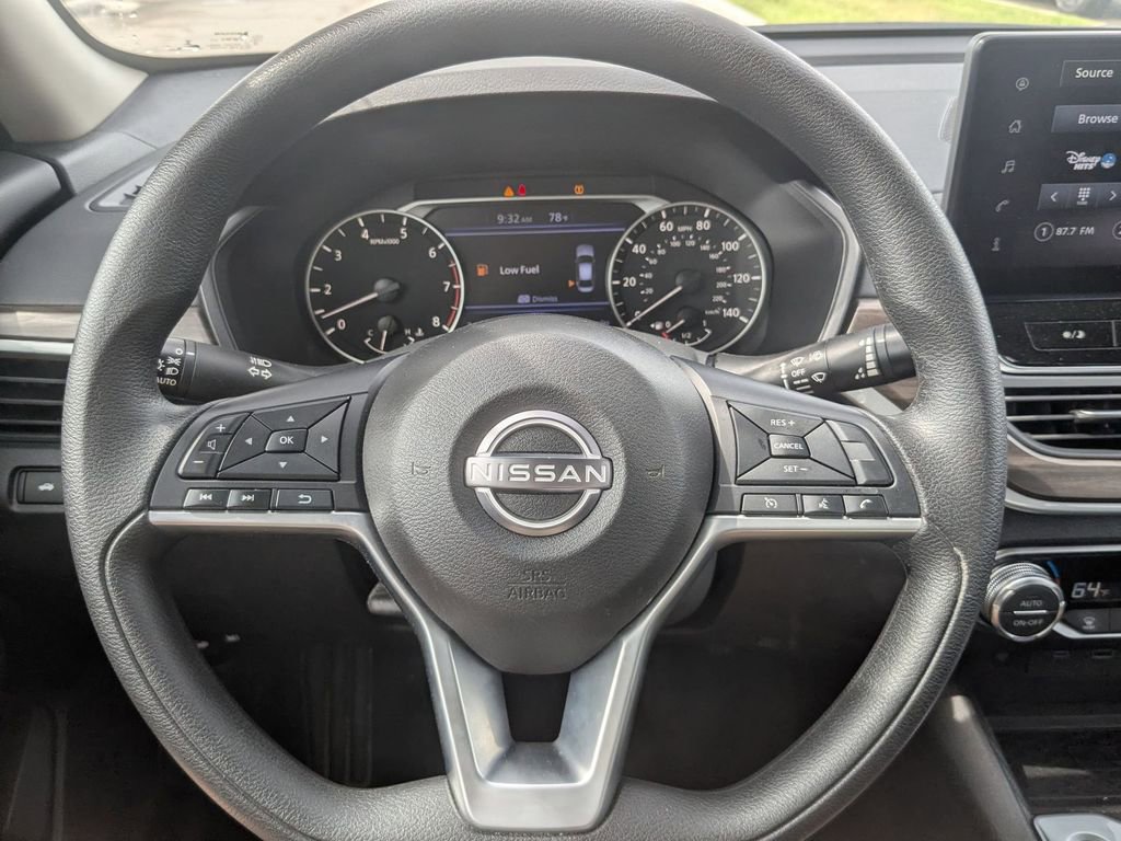 Used 2025 Nissan Altima 2.5 SV w/ SV Special Edition Package AWD/4WD image 20