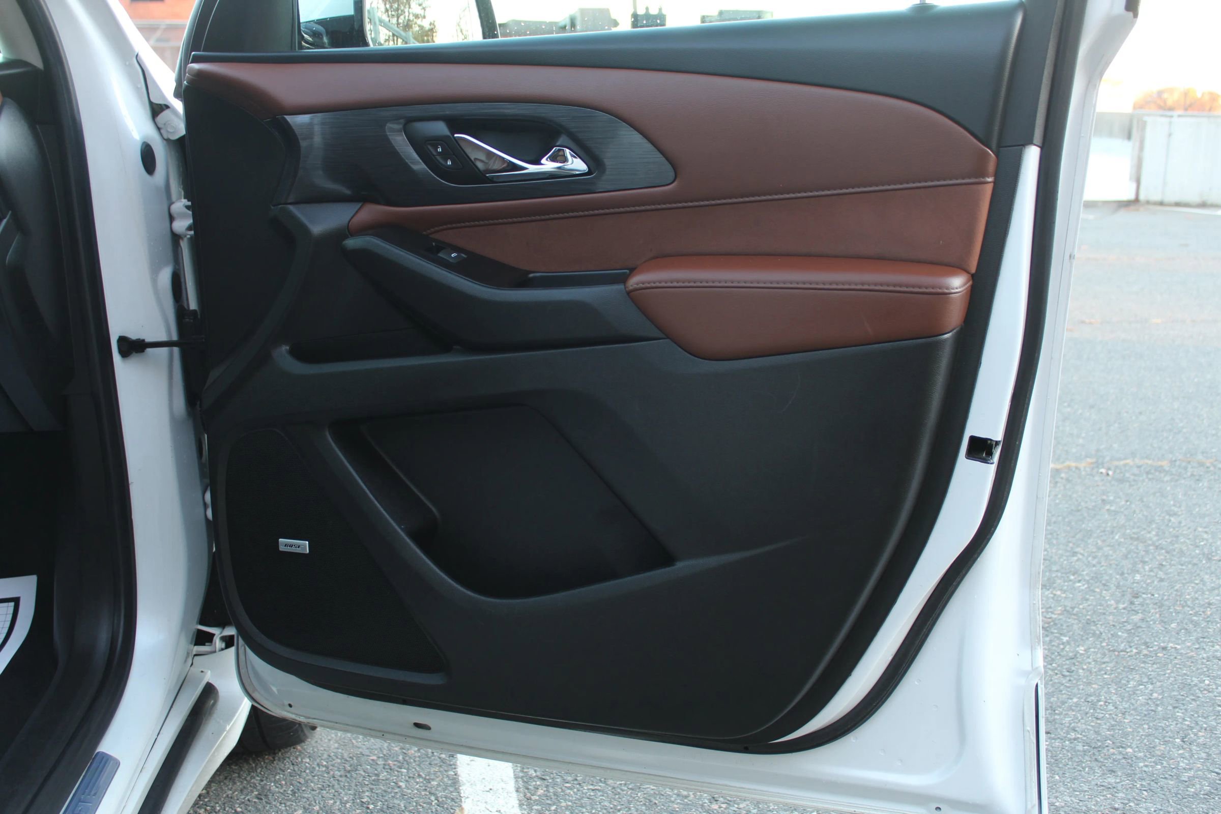 Used 2020 Chevrolet Traverse High Country image 16