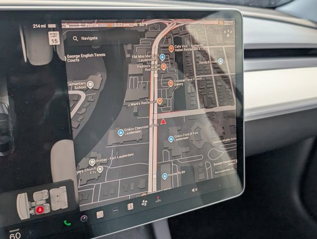 Used 2023 Tesla Model 3 Standard Range image 30