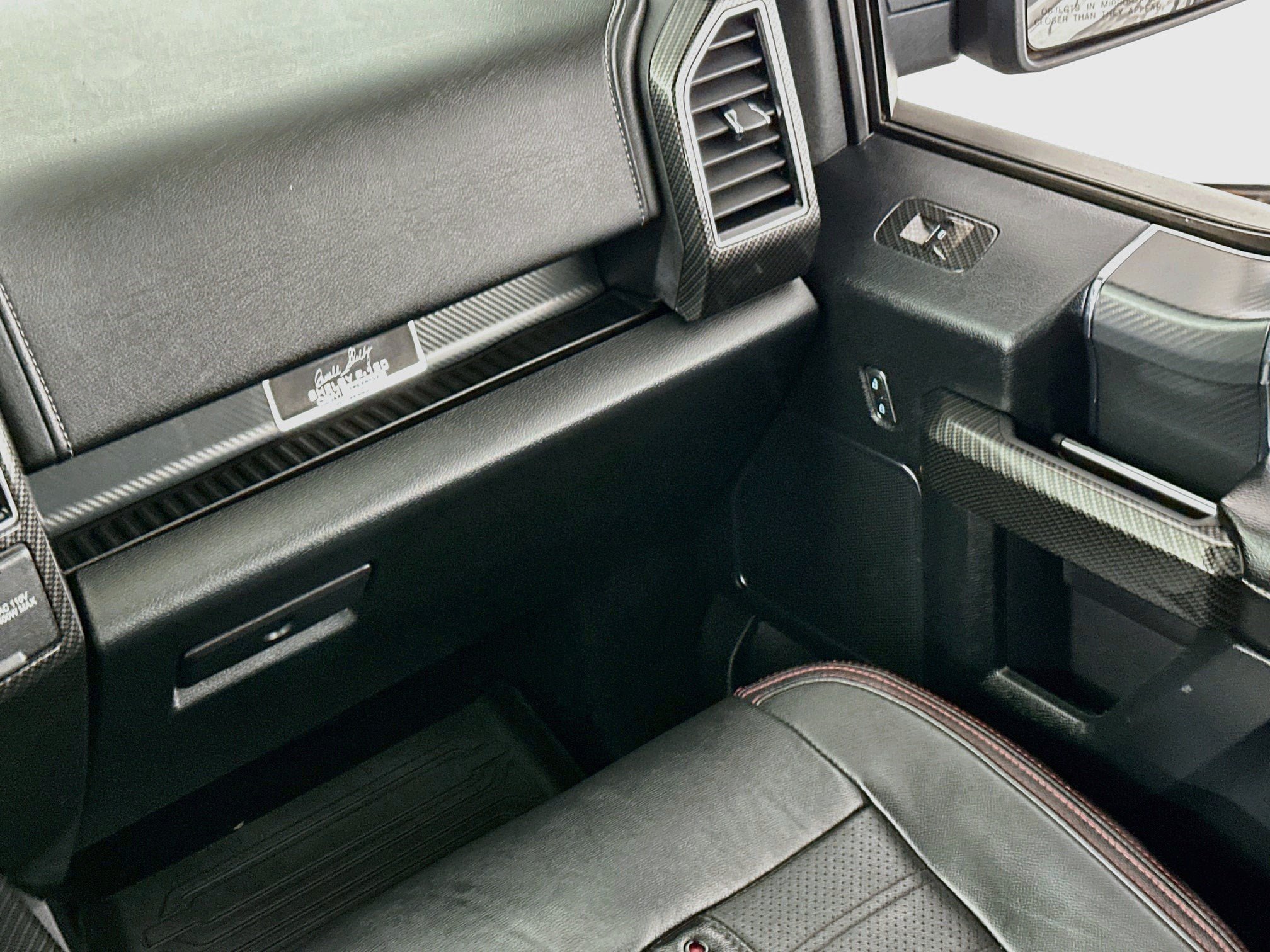Used 2018 Ford F150 Lariat w/ Equipment Group 502A Luxury AWD/4WD image 23