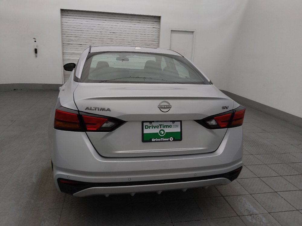 Used 2024 Nissan Altima 2.5 SV image 6