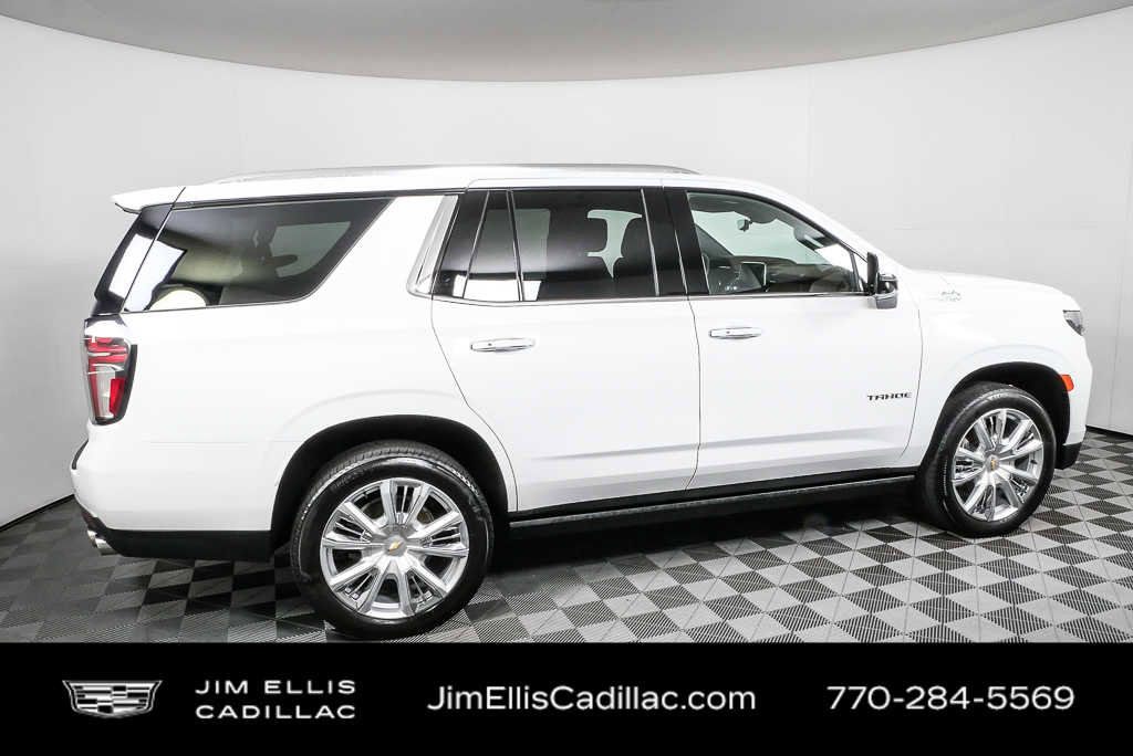 Used 2024 Chevrolet Tahoe High Country image 3