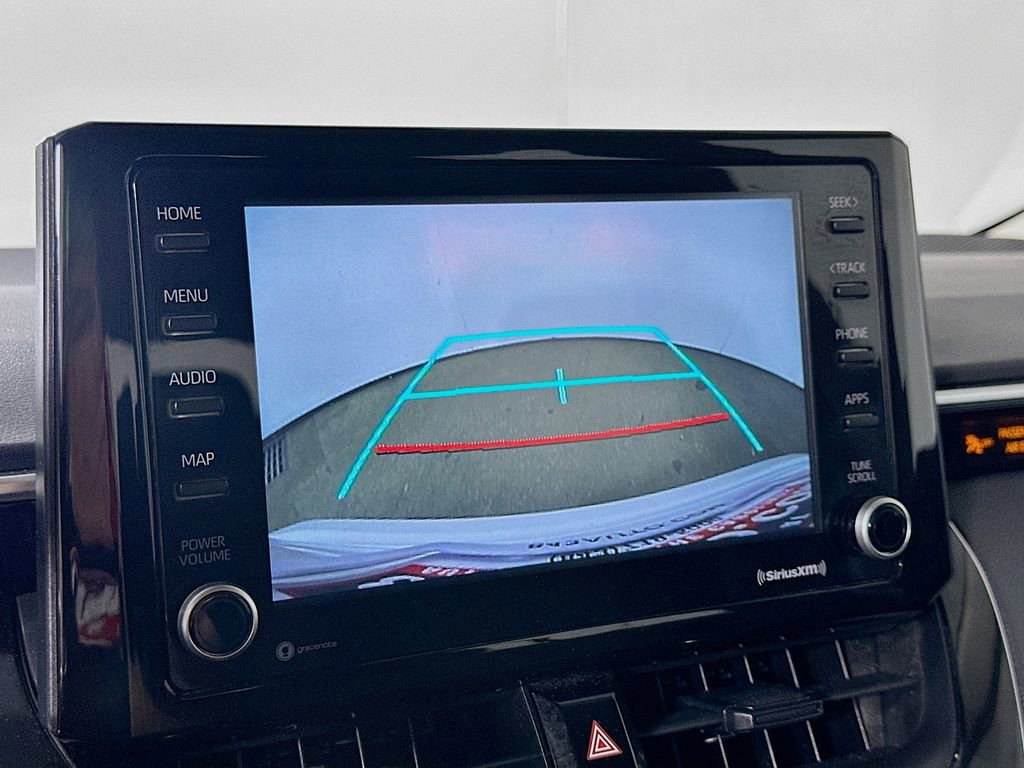 Used 2022 Toyota Corolla LE FWD image 9