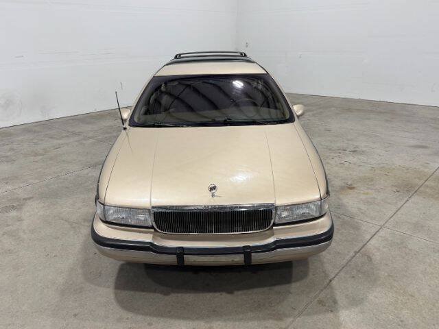 Used 1994 Buick Roadmaster Estate RWD image 4