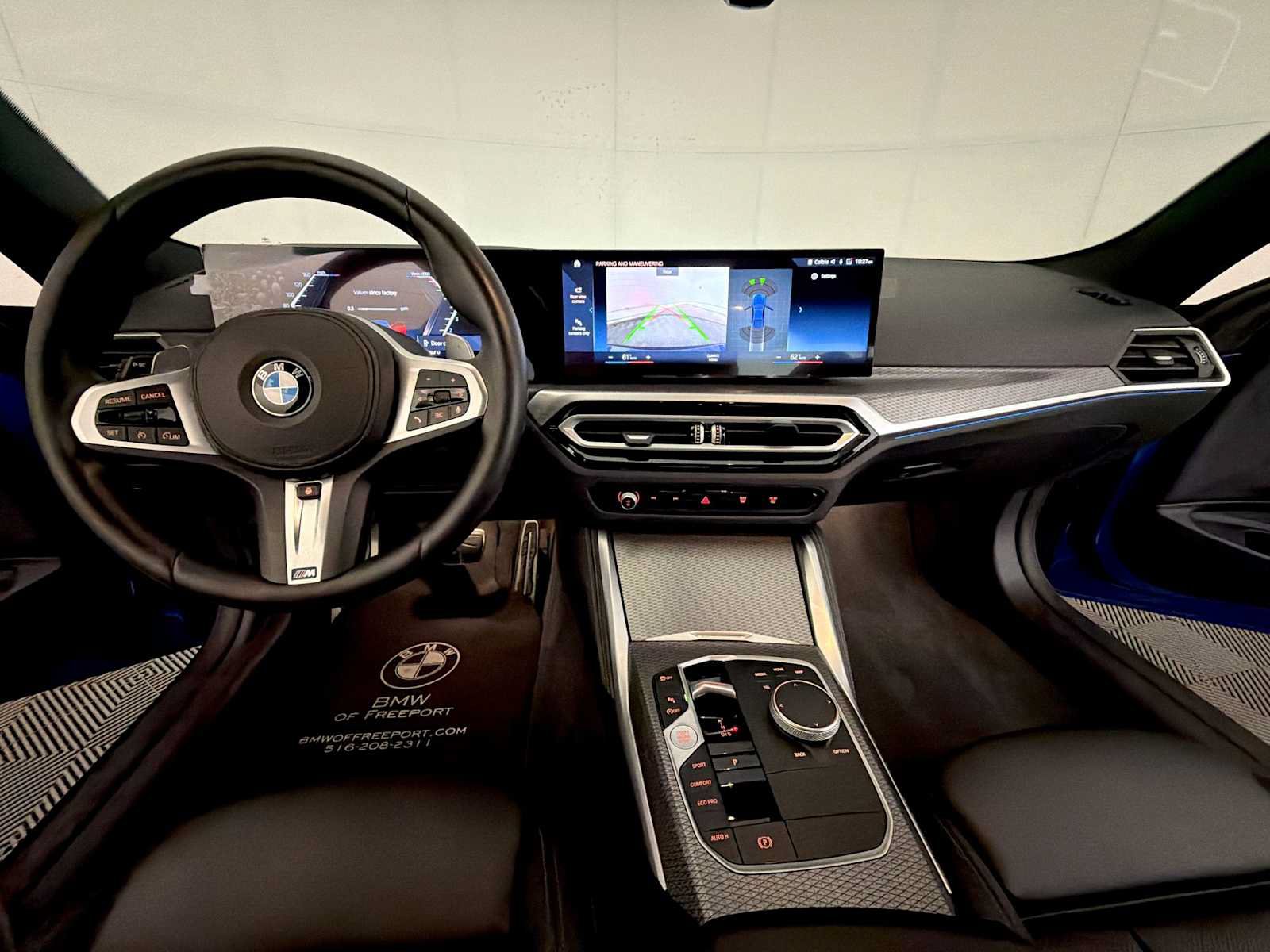 Used 2024 BMW 430i xDrive Coupe w/ M Sport Package AWD/4WD image 17