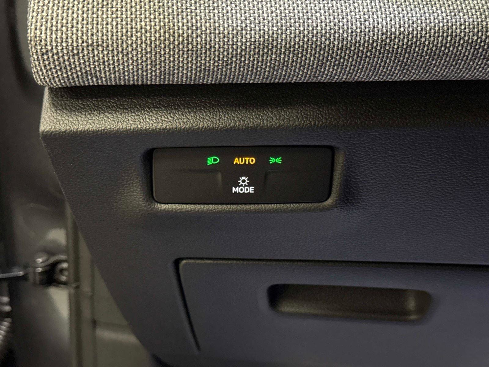 New 2026 Volkswagen Tiguan S image 30