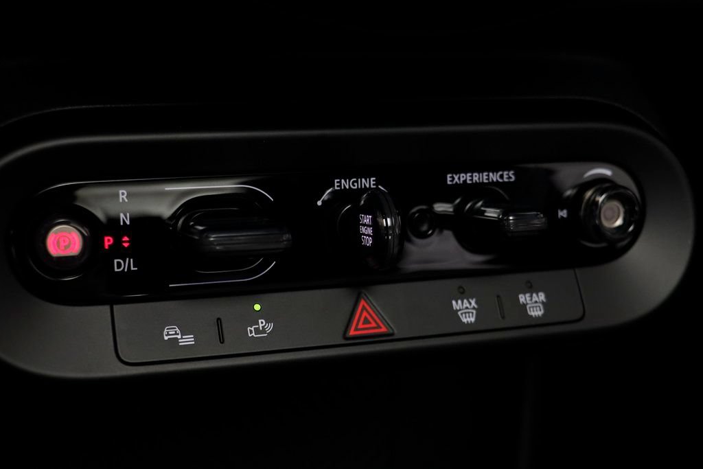 New 2026 MINI Cooper 2-Door Hardtop FWD image 12