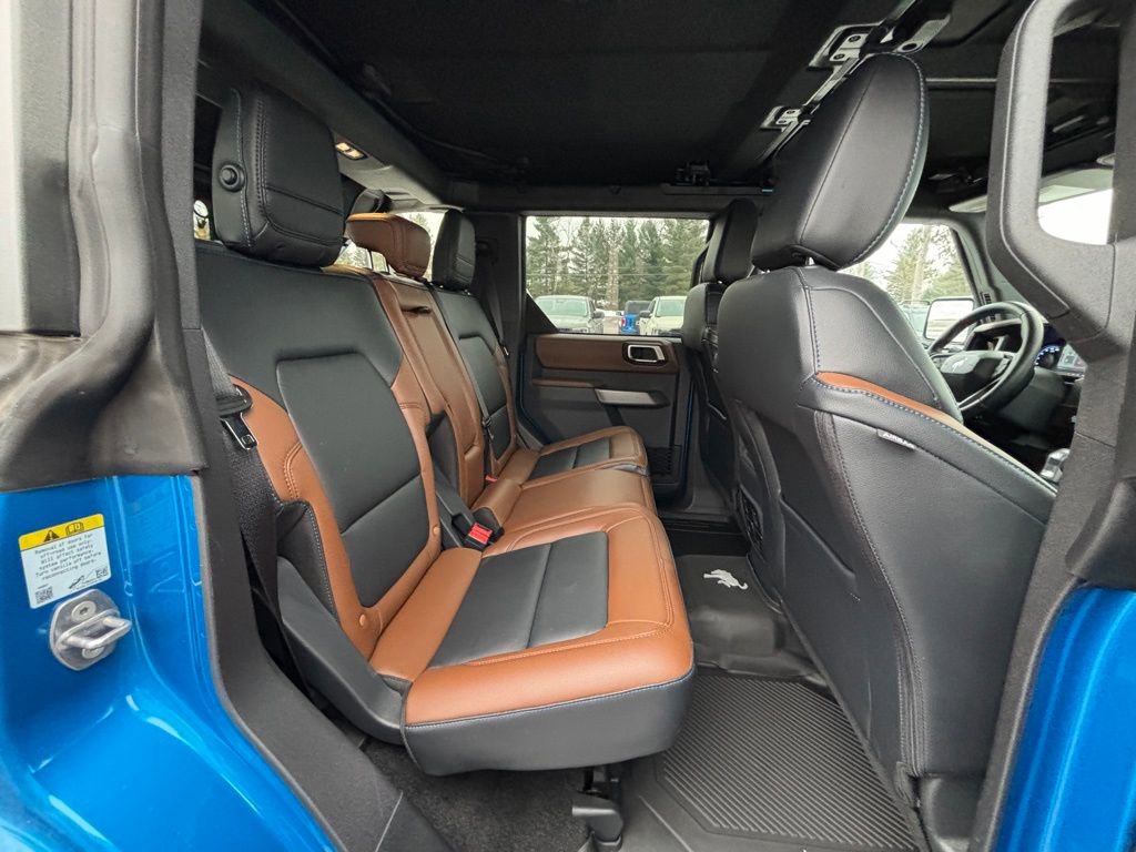 Used 2023 Ford Bronco Outer Banks image 16
