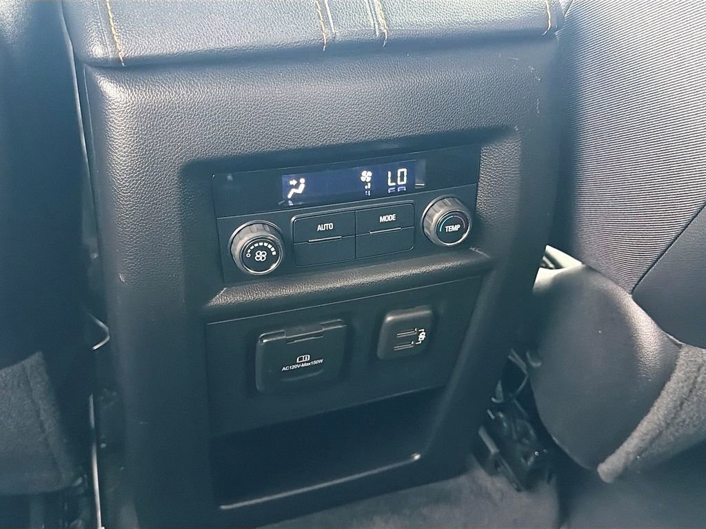 Used 2020 Chevrolet Traverse RS w/ LPO, Floor Liner Package image 26