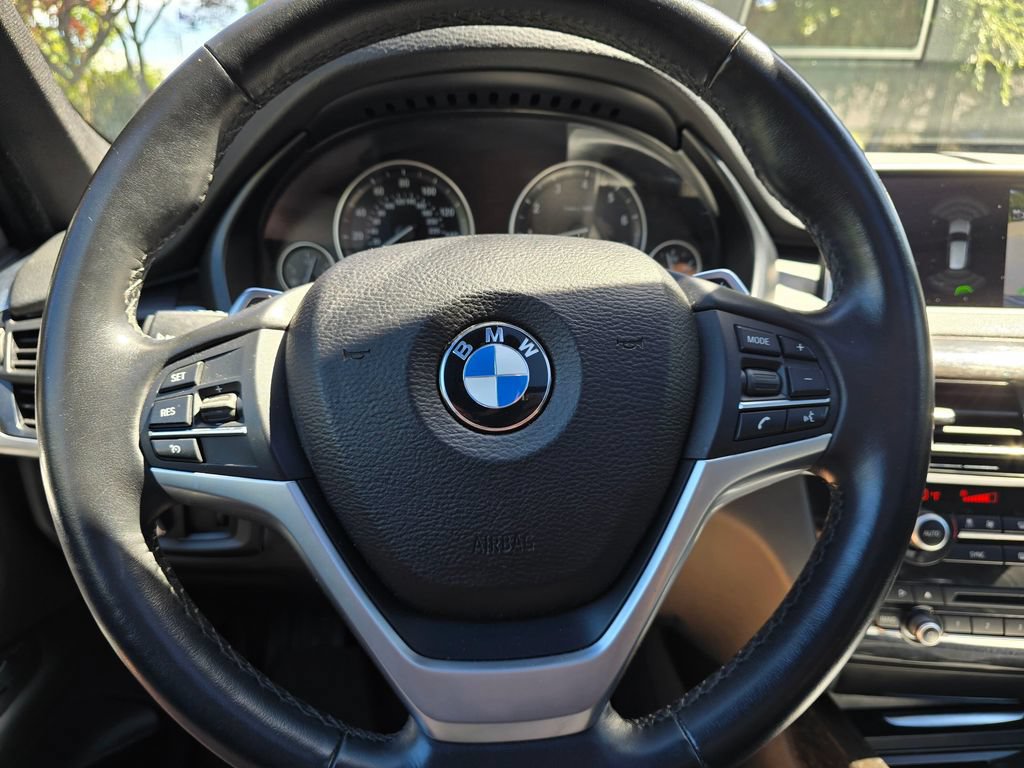 Used 2018 BMW X5 xDrive35i w/ Premium Package AWD/4WD image 16