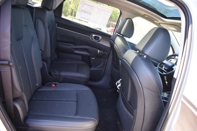 New 2026 Kia Sorento SX AWD/4WD image 17