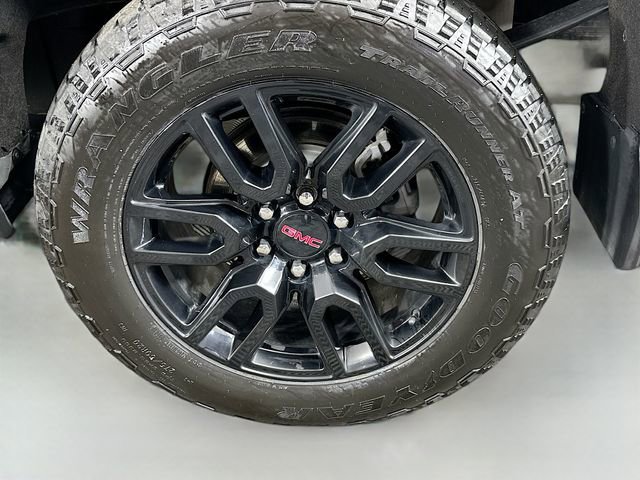 Used 2024 GMC Sierra 1500 Elevation w/ Elevation Premium Package AWD/4WD image 32