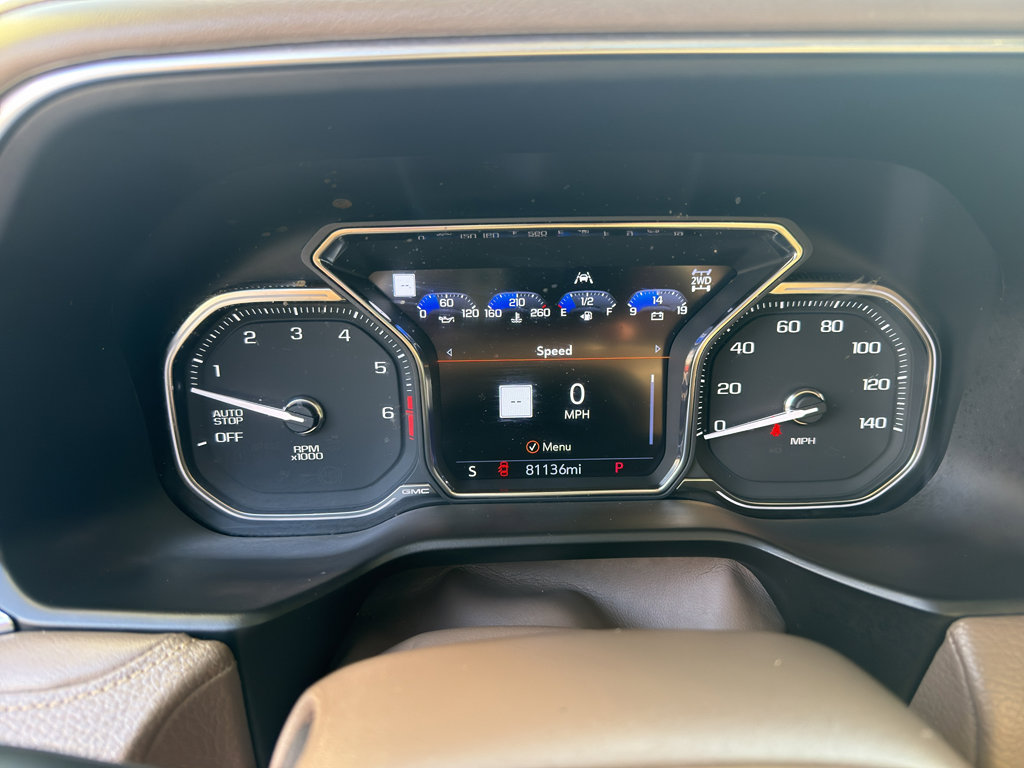 Used 2021 GMC Yukon Denali w/ Denali Premium Package image 22