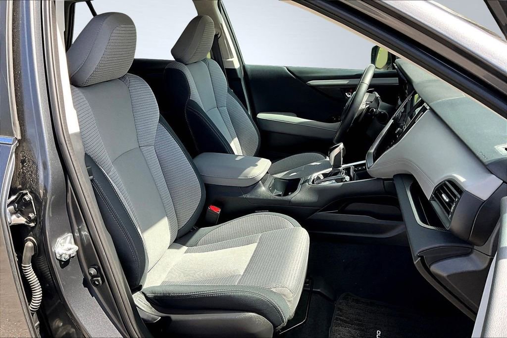 Used 2025 Subaru Outback Premium w/ Popular Package #1A image 27