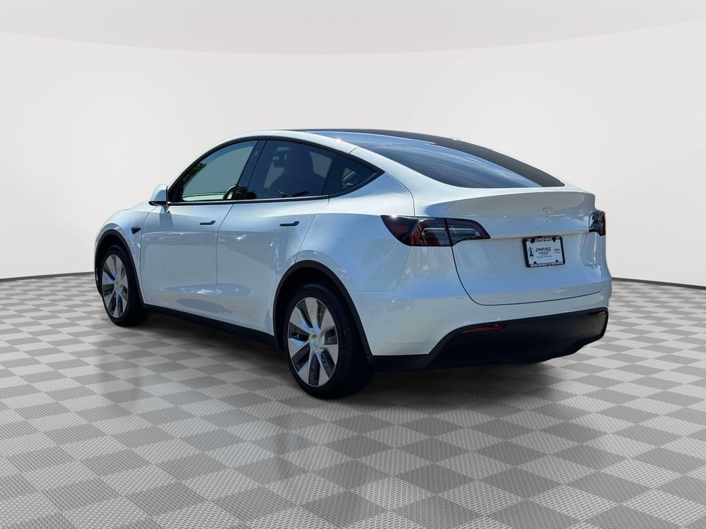 Used 2023 Tesla Model Y Long Range AWD/4WD image 5