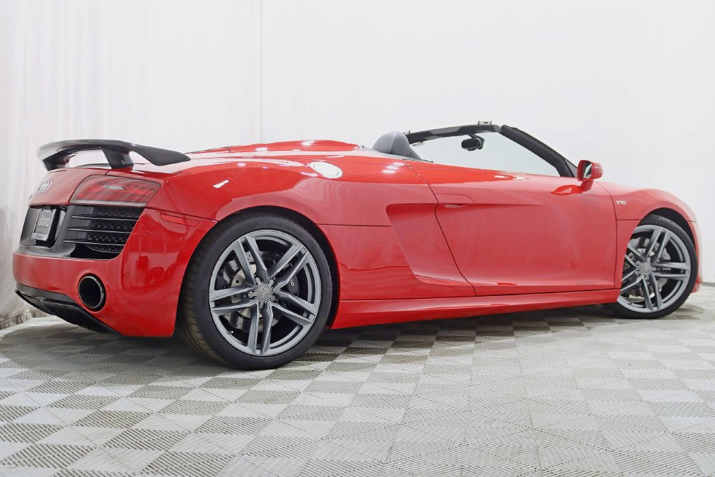 Used 2015 Audi R8 V10 AWD/4WD image 9