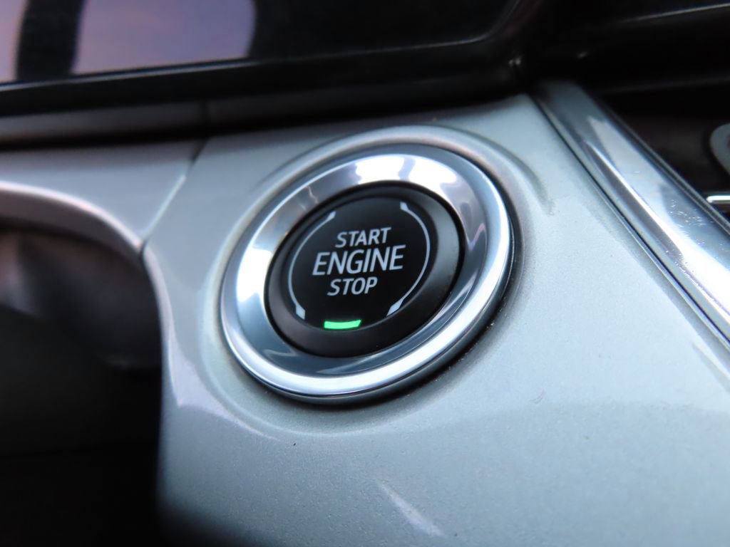 Certified 2025 Chevrolet Trax LT image 6