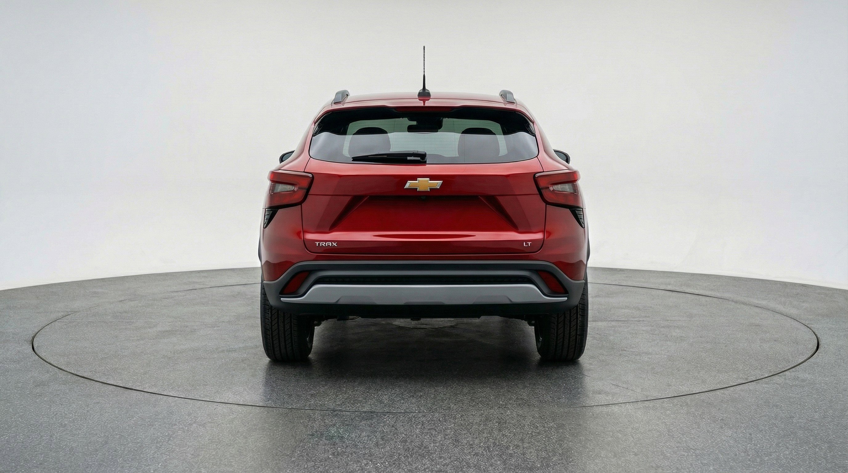 Used 2025 Chevrolet Trax LT w/ LT Convenience Package image 7