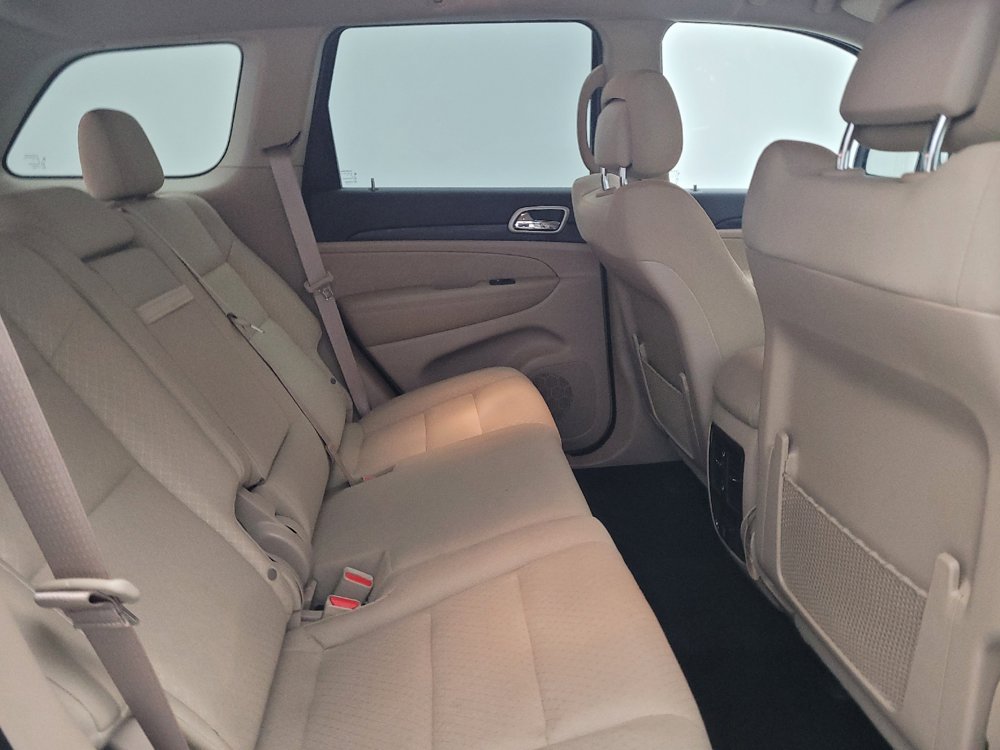 Used 2022 Jeep Grand Cherokee Laredo E w/ Security & Convenience Group AWD/4WD image 19