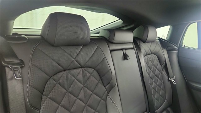 Used 2024 BMW X6 xDrive40i w/ Premium Package image 27