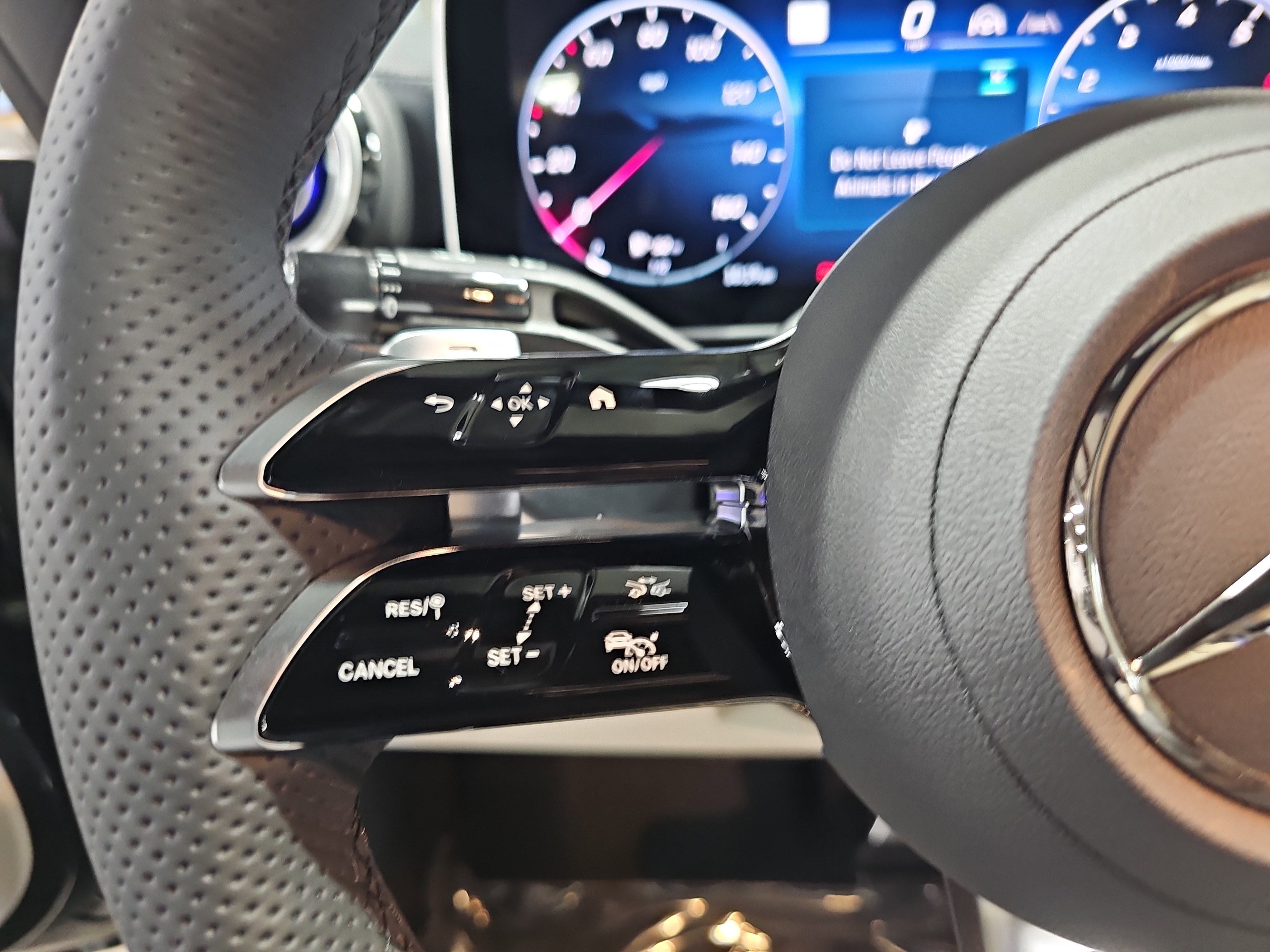 New 2026 Mercedes-Benz CLE 450 4MATIC Cabriolet image 19