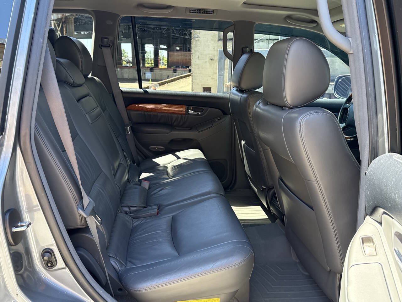 Used 2005 Lexus GX 470 AWD/4WD image 18