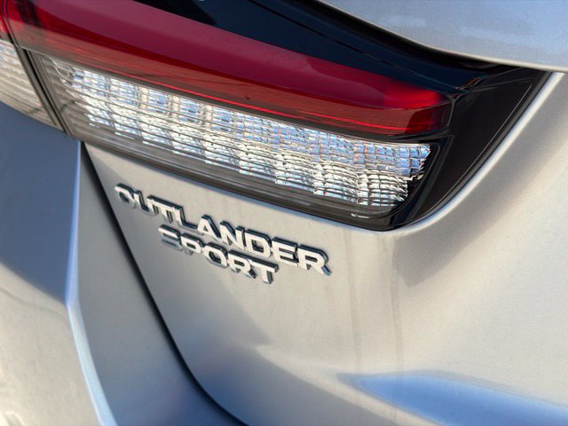 New 2027 Mitsubishi Outlander Sport ES FWD image 14