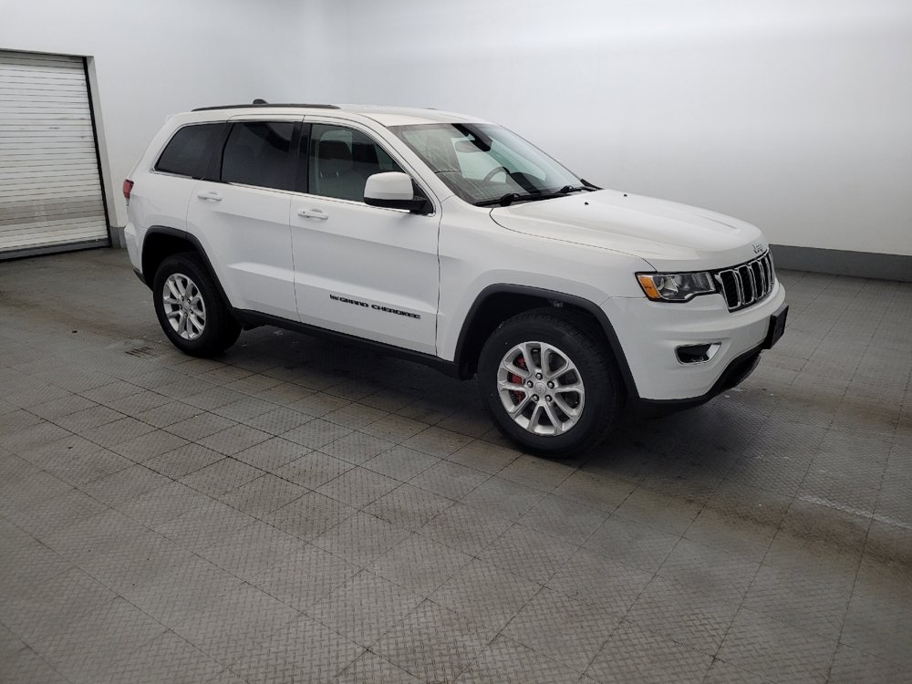 Used 2022 Jeep Grand Cherokee Laredo E AWD/4WD image 11