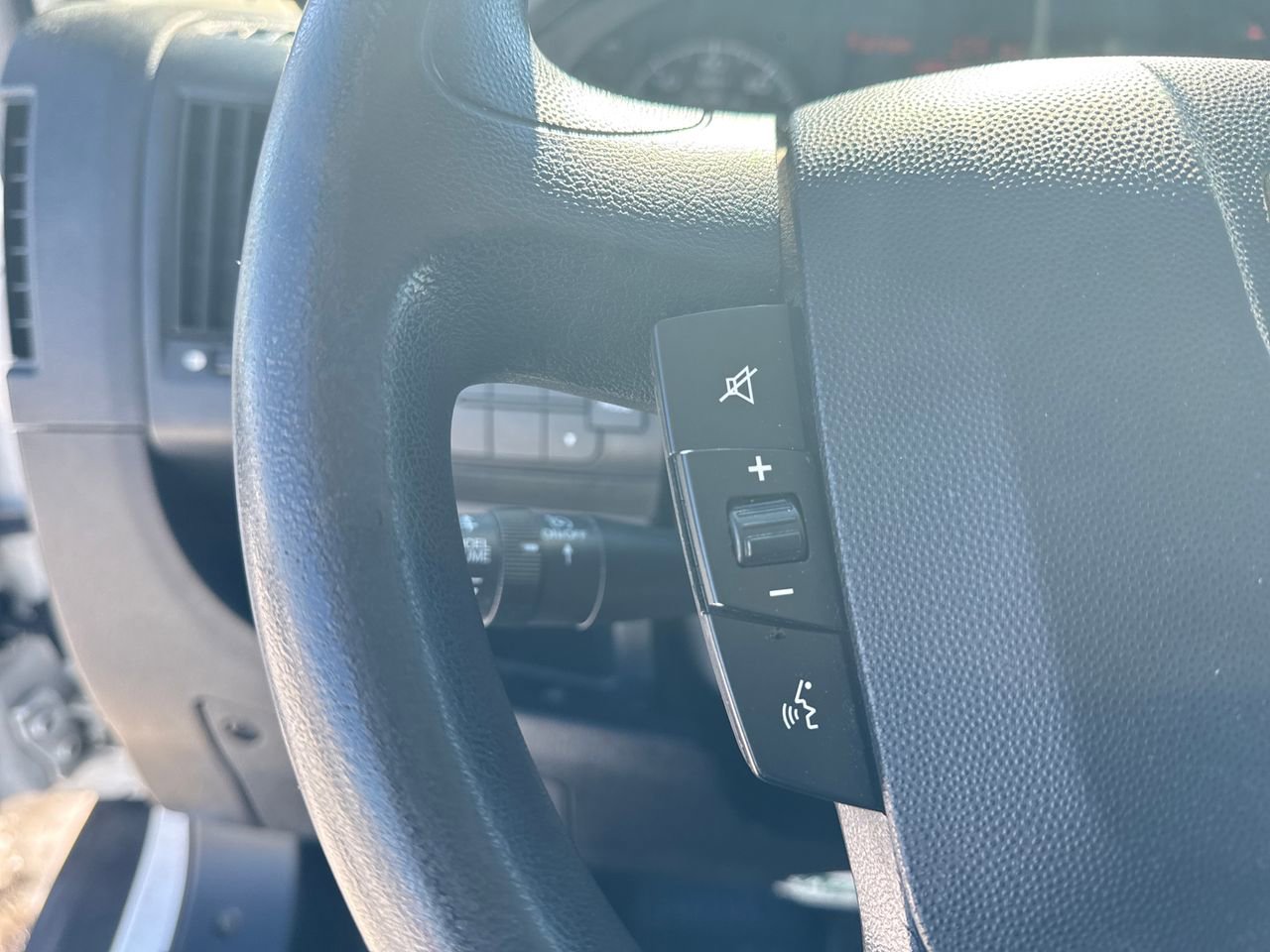 Used 2017 RAM ProMaster 1500 image 24