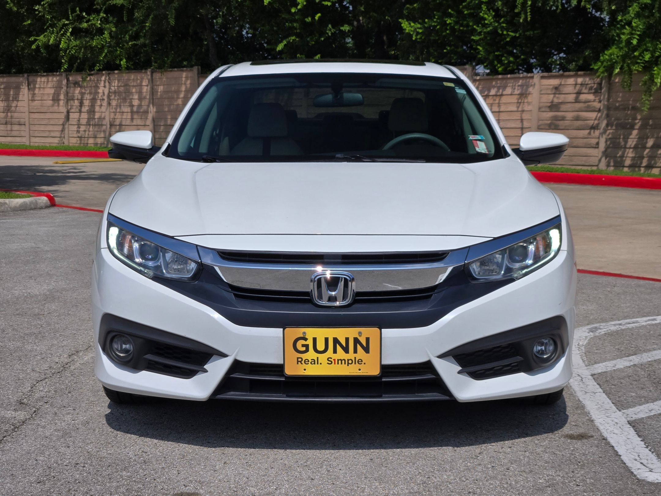 Used 2017 Honda Civic EX-T image 8