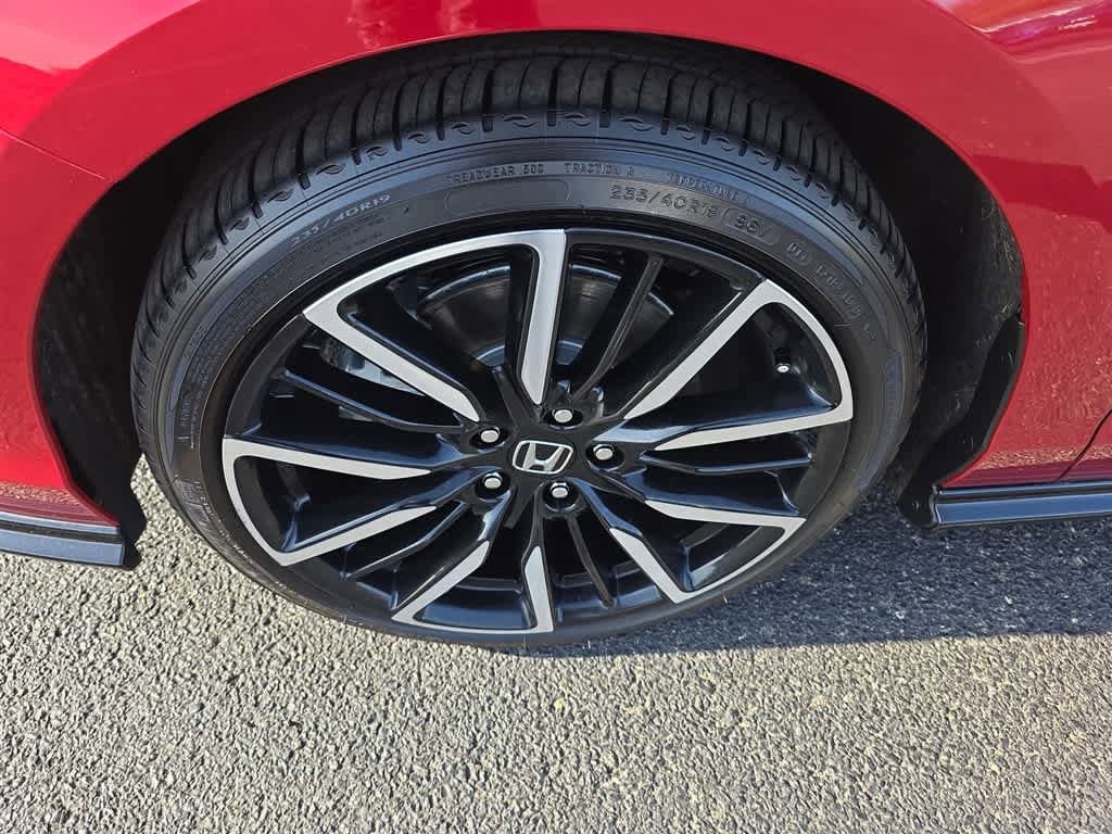 Certified 2025 Honda Accord Touring image 29