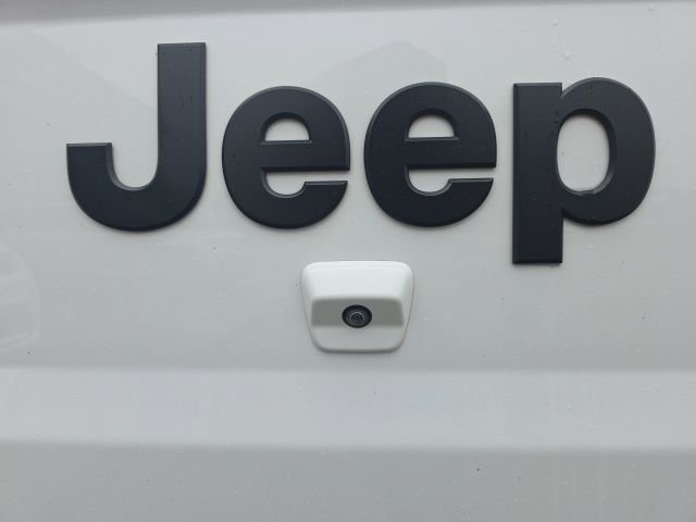 Certified 2023 Jeep Gladiator Sport image 8