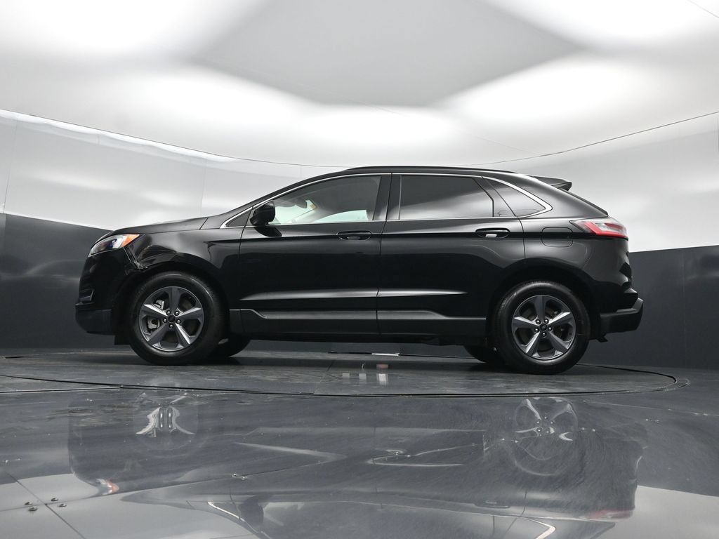 Used 2022 Ford Edge SEL w/ Sport Appearance Package AWD/4WD image 7