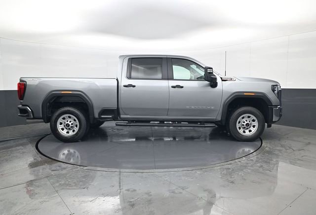 New 2026 GMC Sierra 2500 Pro w/ 1SA Pro Safety Plus Package AWD/4WD image 4
