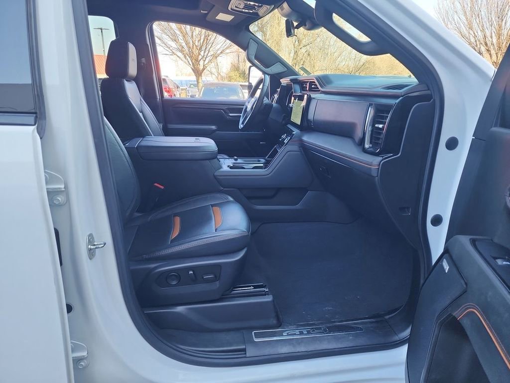 Certified 2024 GMC Sierra 2500 AT4 w/ AT4 Premium Plus Package image 30