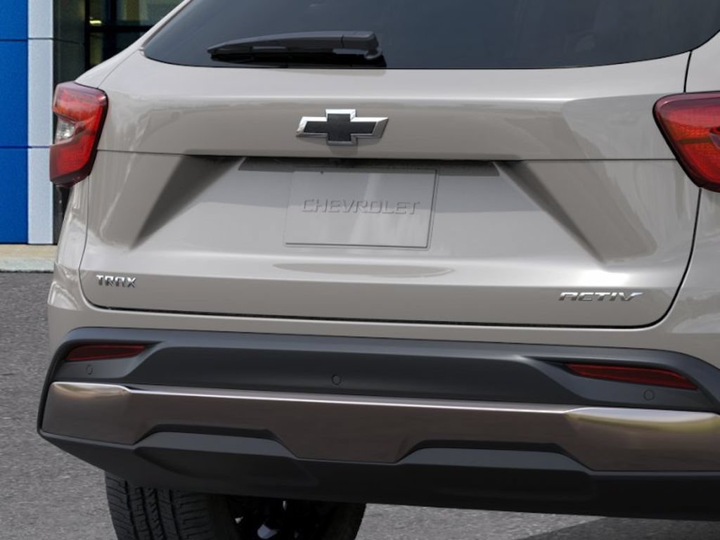 New 2026 Chevrolet Trax ACTIV w/ Driver Confidence Package FWD image 14