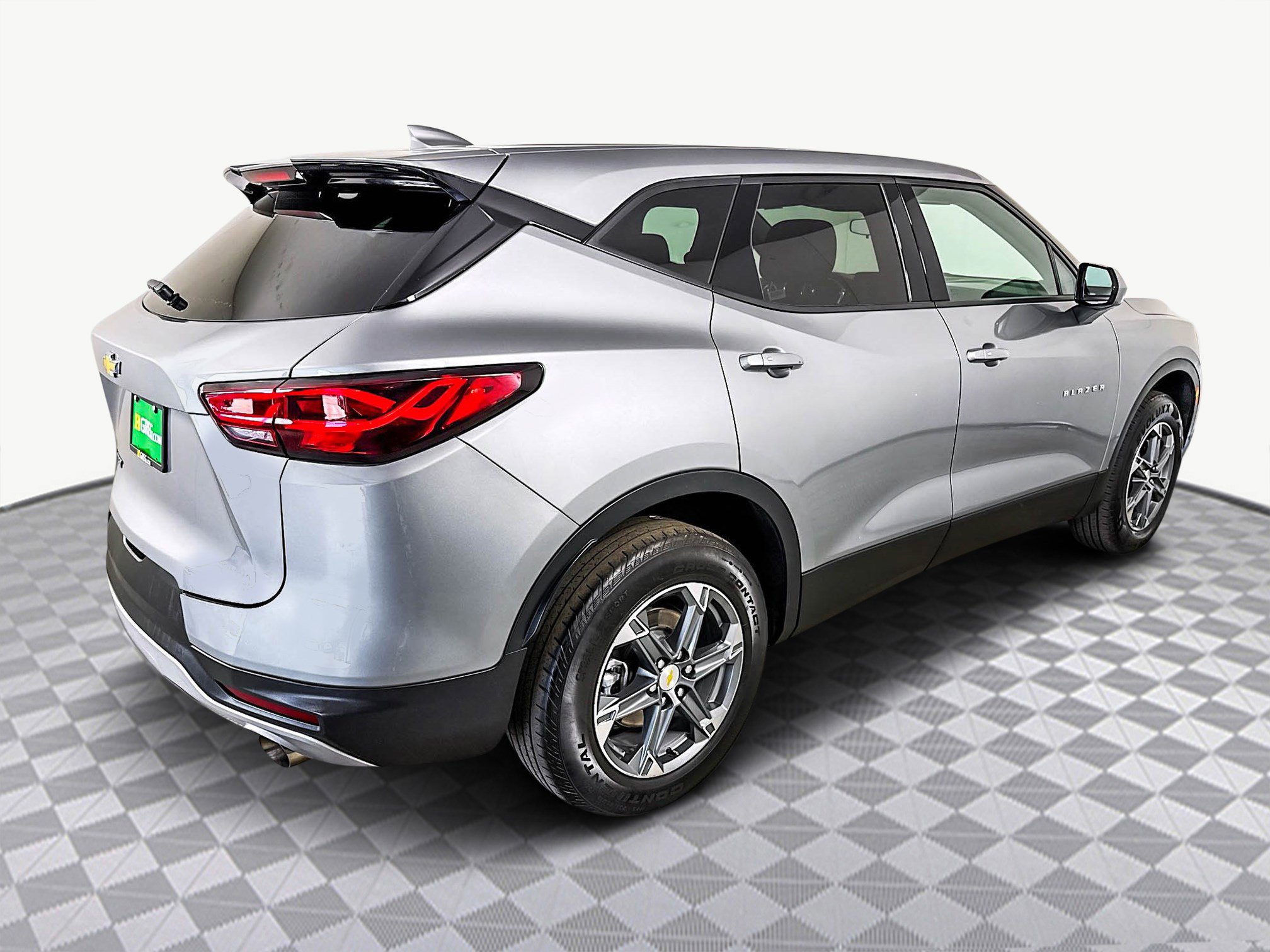 Used 2024 Chevrolet Blazer LT image 8