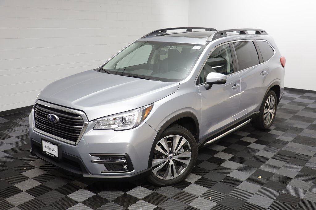 Used 2022 Subaru Ascent Limited w/ Technology Package image 2