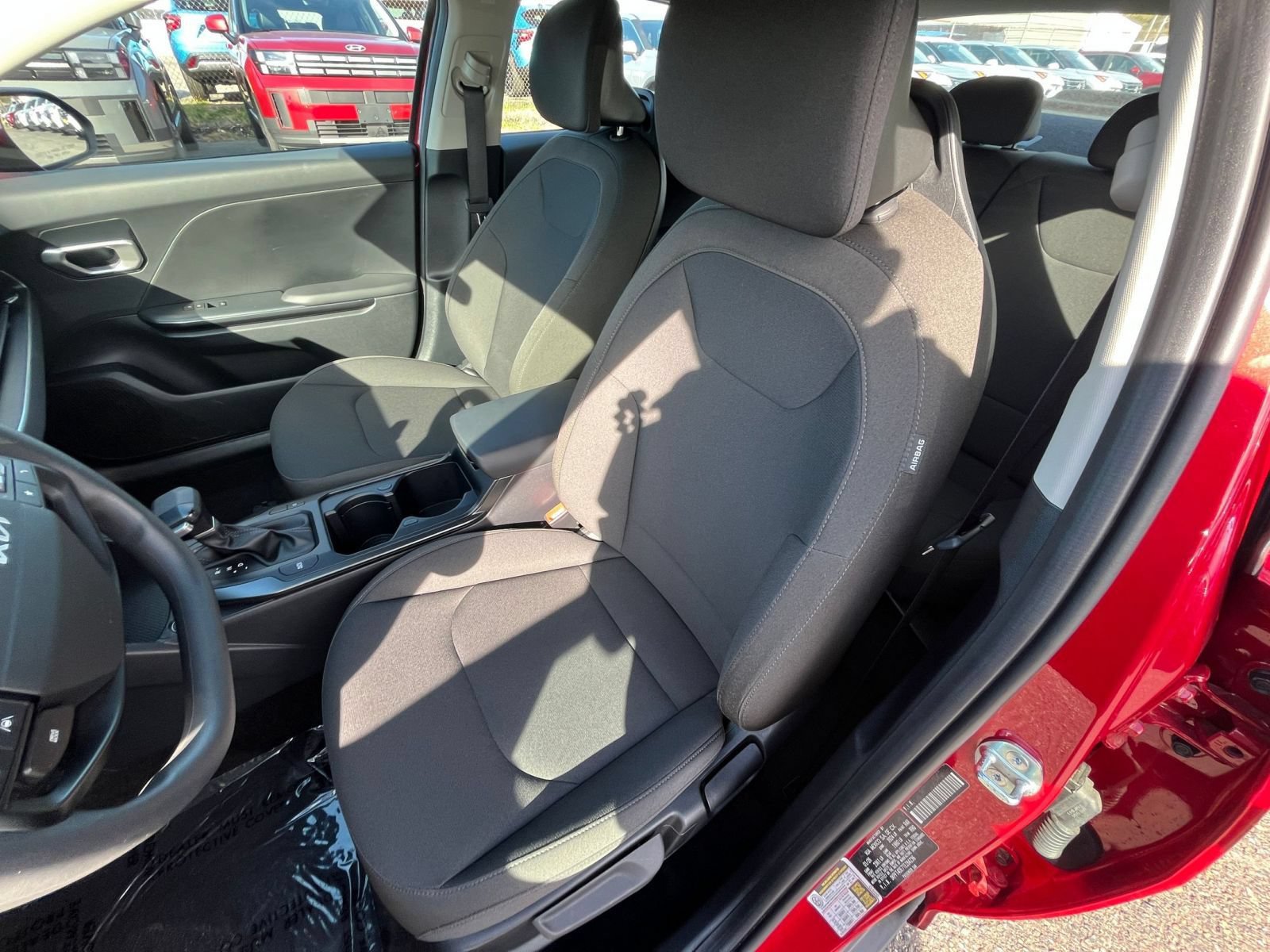 Used 2026 Kia K4 FWD image 36