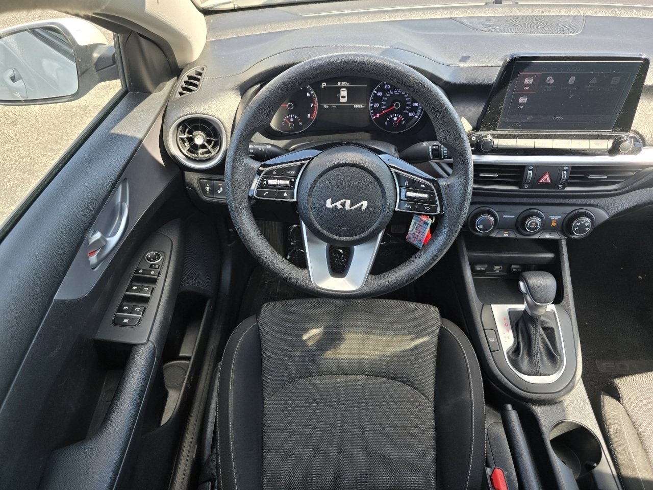 Used 2023 Kia Forte LXS w/ LXS Technology Package FWD image 20
